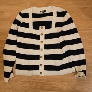 Cable & Gauge Large Black and White Striped Cardigan